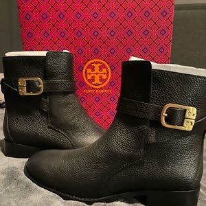 Tory Burch Brooke Ankle Bootie - Tumbled Leather
